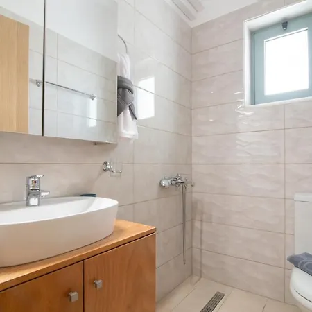 Emyria-two-floor With Roof Terrace Apartment Zakynthos Town