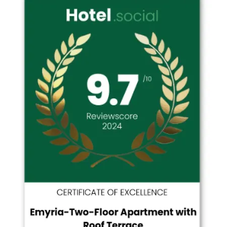 Appartement Emyria-Maisonette Apartment With Roof Terrace *
